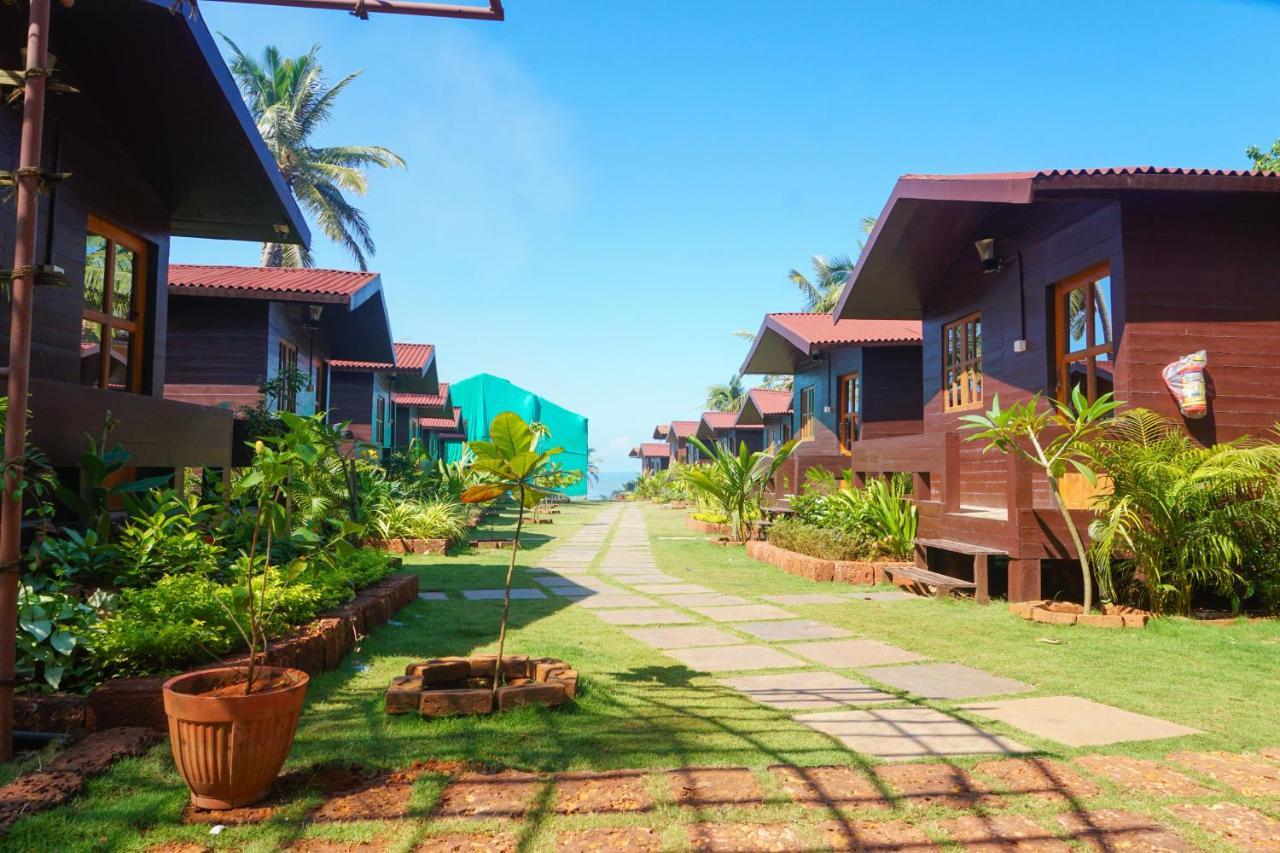 Okean Resort Vagator Exteriör bild